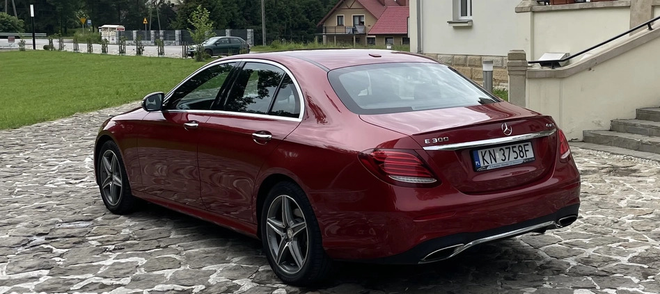 Mercedes-Benz Klasa E cena 119000 przebieg: 60652, rok produkcji 2016 z Stawiszyn małe 191